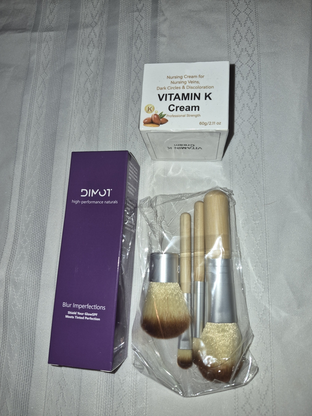 Blur Imperfections Makeup Brush Set with Vitamin K Cream - Purple & Beige